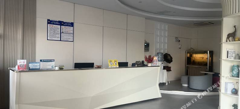 赛博主题民宿(泉州鲤城区南环路店)图片