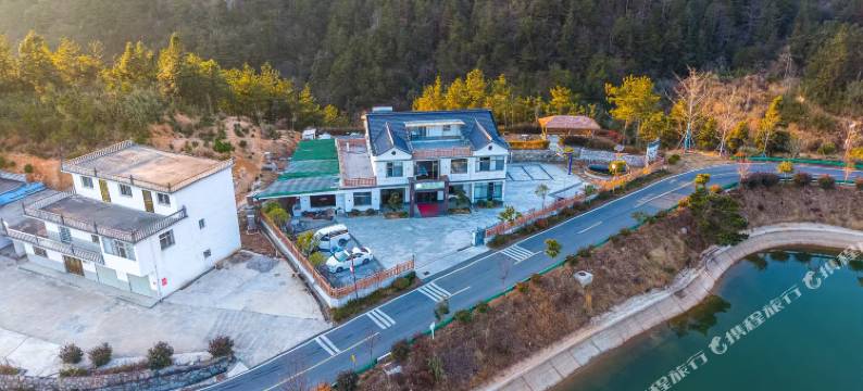 天柱山水云间民宿图片