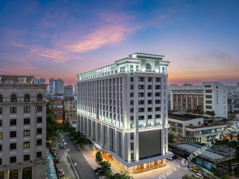 美豪酒店(柳州五星步行街地王新天地店)