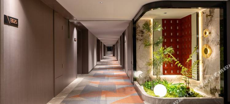 柏曼酒店(乌鲁木齐和田二街火车南站店)图片