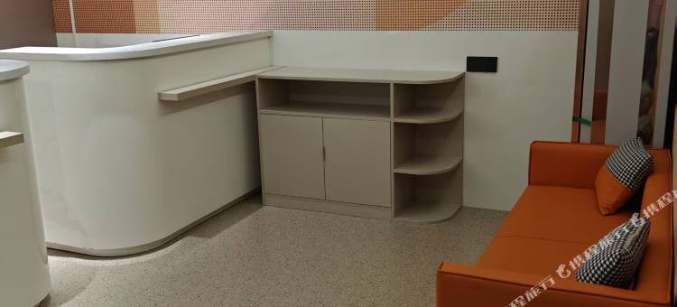 花季酒店(包头东站维多利摩尔城店)图片