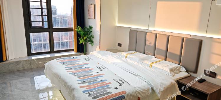 墨野影院公寓(福州火车南站胪雷地铁站店)图片