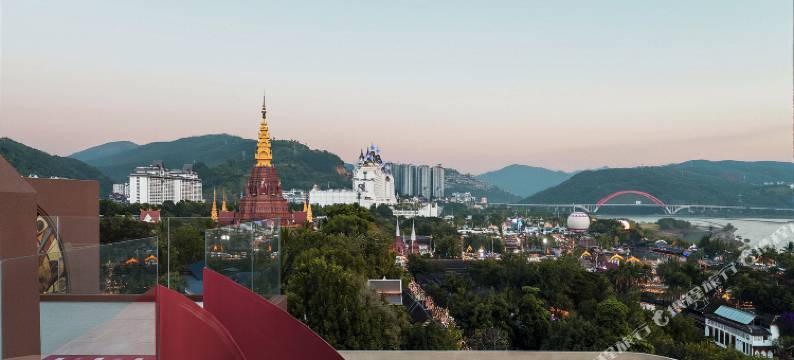 汐月·星光江景酒店(西双版纳景洪告庄西双景星光夜市店)图片