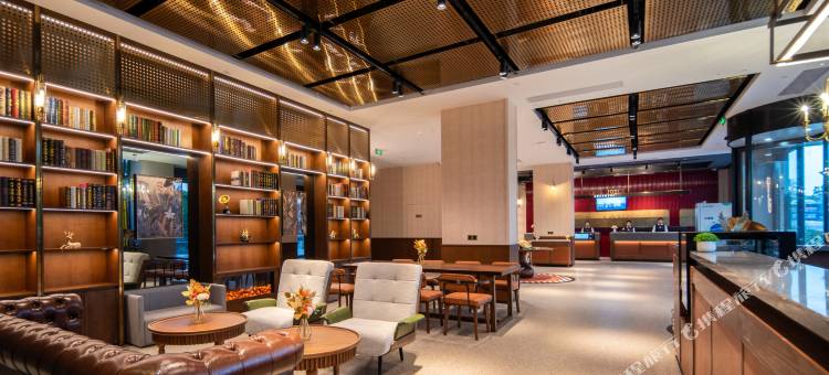 喆啡酒店(江门五邑大学三十三墟街店)图片