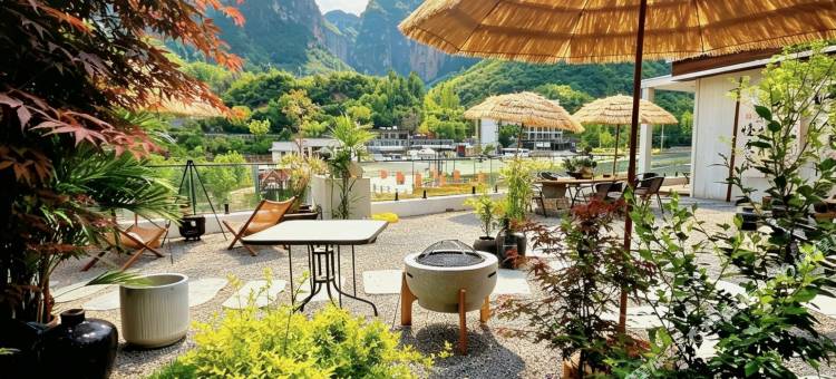 岩宿山居(大峡谷镇店)图片