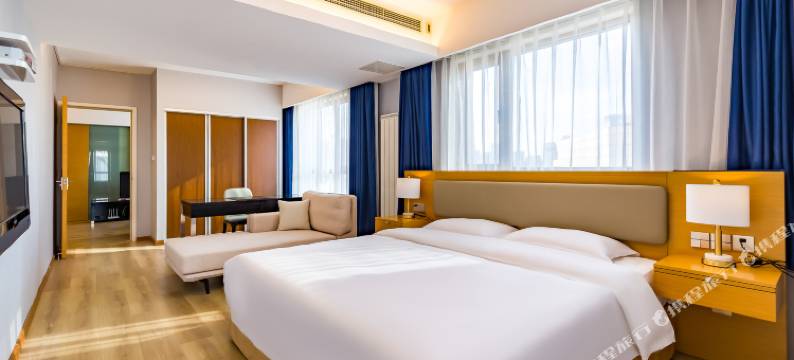 天津六昕长租酒店公寓(天津滨江道西开教堂店)图片