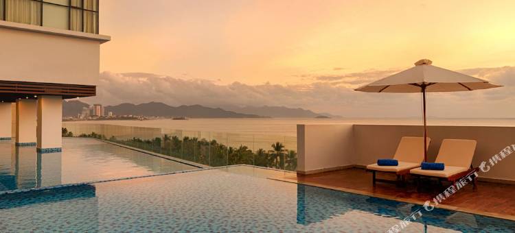 芽庄温佩海滨酒店(Vinpearl Beachfront Nha Trang)图片