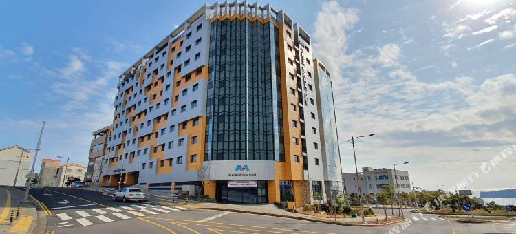 格兰德百万酒店(Grand Millions Hotel Seogwipo)图片