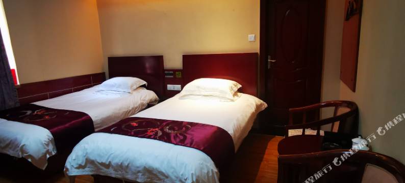 西和大哥大酒店(西和县政府广场店)图片