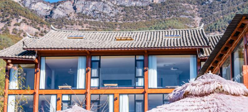 泸沽湖望湖民宿(达祖码头店)图片