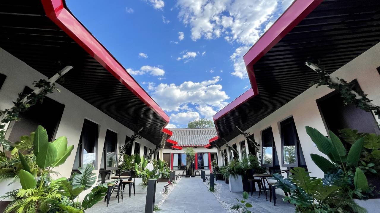 北京前门十二间四合院