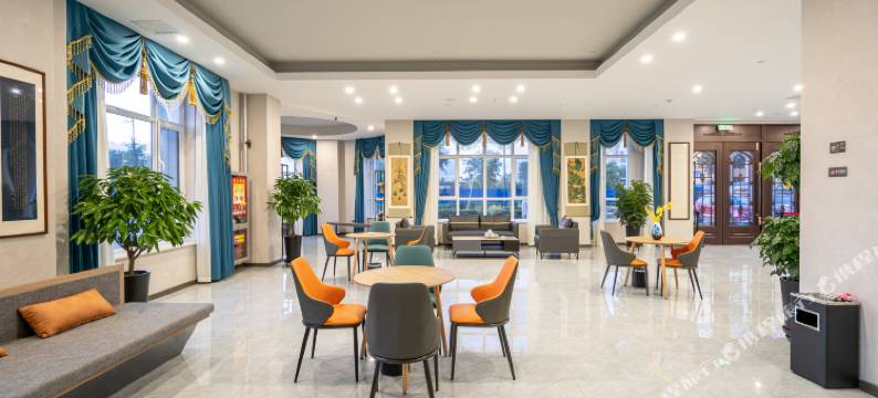 布尔津文苑酒店(俄罗斯风情街店)图片