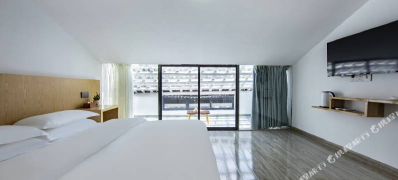 张家界山见精品民宿(武陵源标志门店)图片