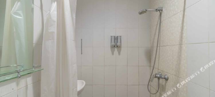 红多兹Plus酒店-近庞卡克收费出口2号(RedDoorz Plus Near Exit Toll Puncak 2)图片