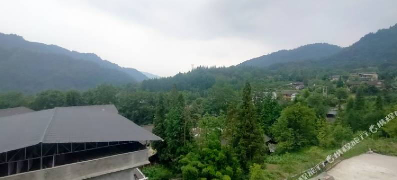 荥经万老四农庄图片