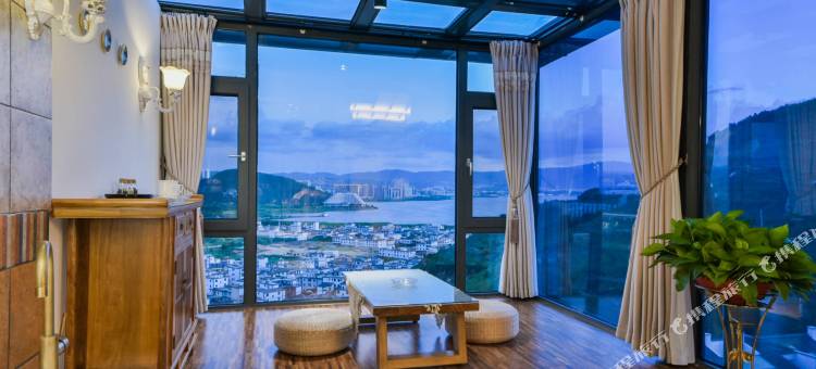 大理洱海山海云上·海景别墅民宿(理想邦店)图片