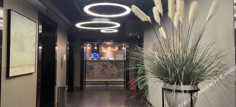 华驿精选酒店(重庆解放碑步行街店)图片