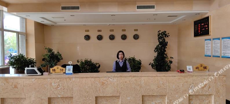 多伦龙泽苑宾馆图片