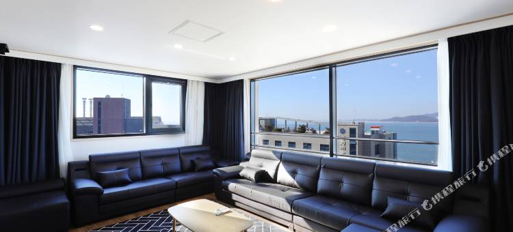 HOTEL GRANDSUITES图片