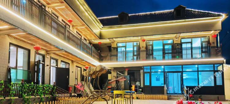 昭苏申途民宿(夏塔景区店)图片