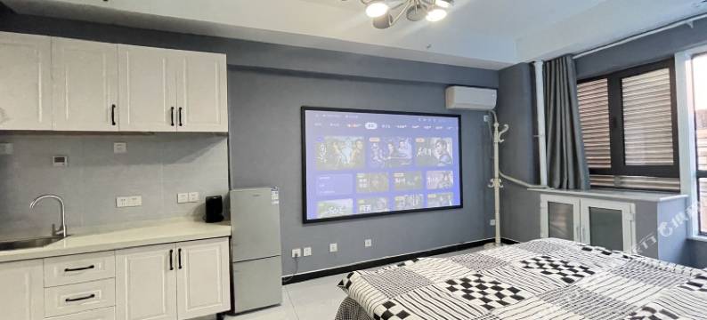 Nice电竞民宿(万达广场店)图片