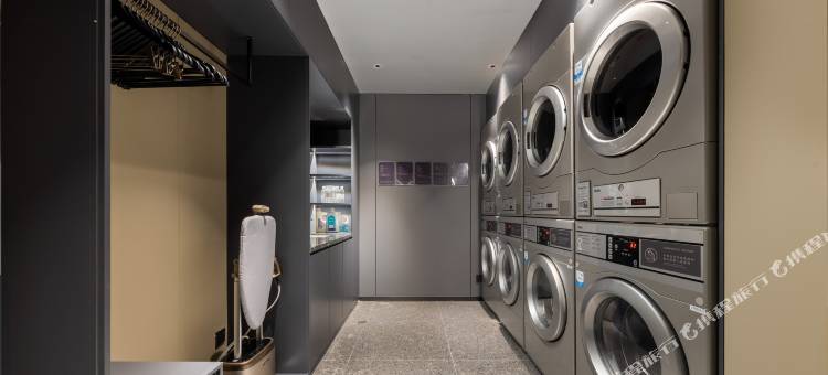 天津滨海于家堡金融区亚朵酒店图片