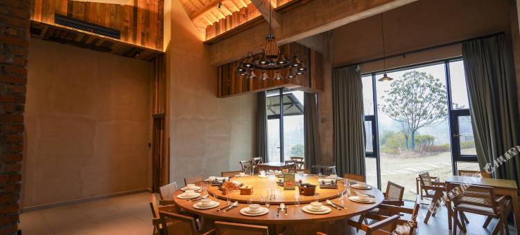 六安花田岭上民宿图片