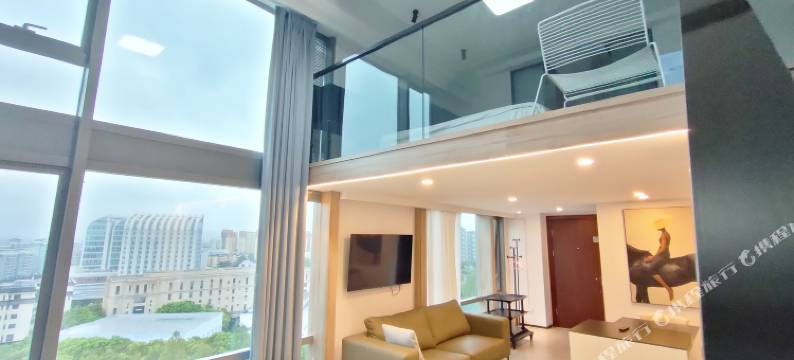 MIX悦LOFT设计民宿(南京南站双龙大道地铁站店)图片