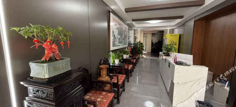 白夜酒店式公寓(昌吉学院店)图片