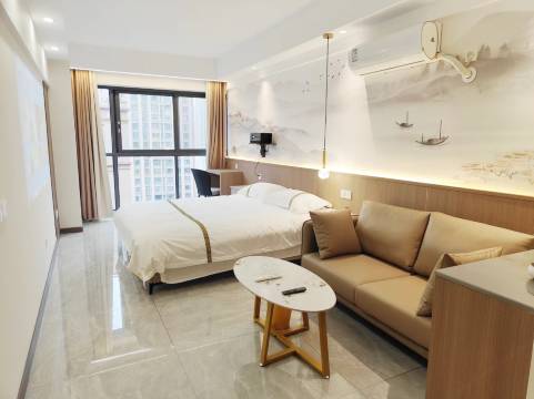 成都龙雨湾公寓(汽车主题公园店)