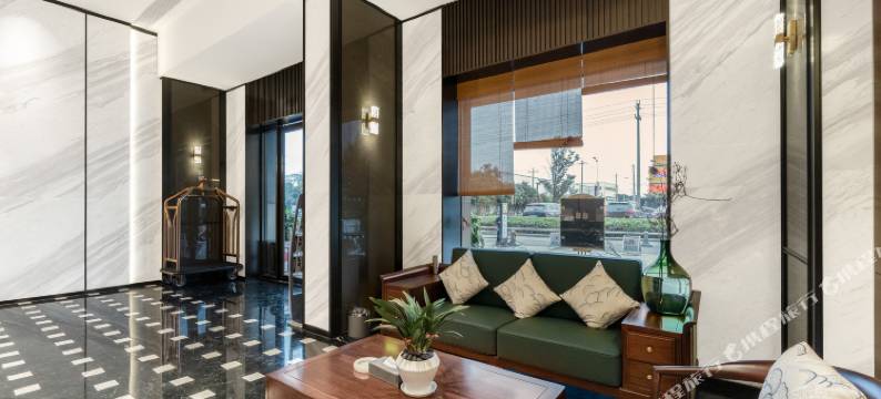 成都郫县丽呈明宇酒店(海霸王西部食品物流园店)图片