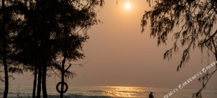 叁顾·sunset｜沙滩海景民宿(滴水丹屏店)图片