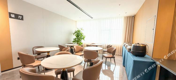 柏丽酒店(江门东站礼乐店)图片