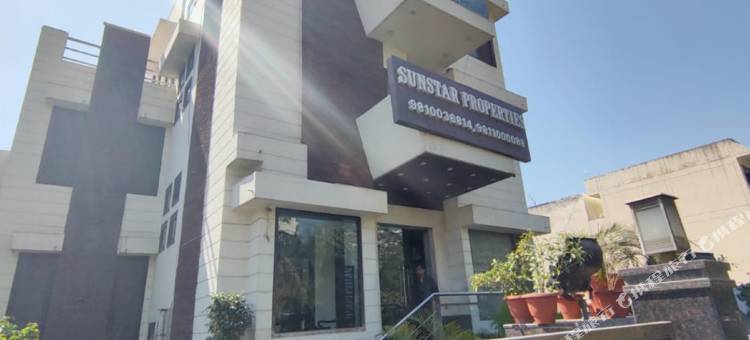 Treebo M2M住宅区46(Treebo M2M Residency Sector 46)图片