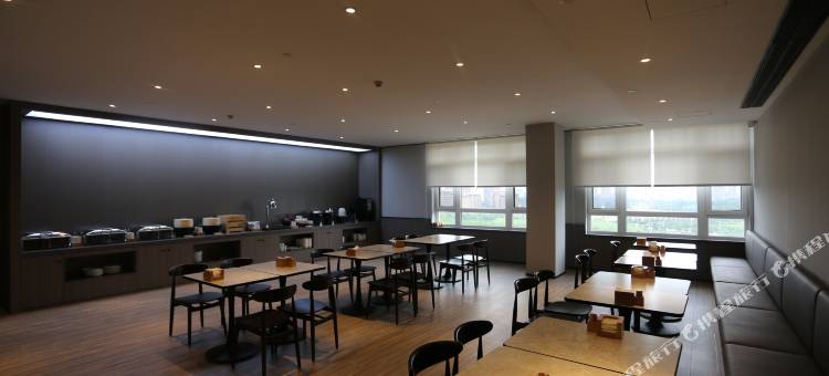 汉庭酒店(赤峰林东福山公园店)图片