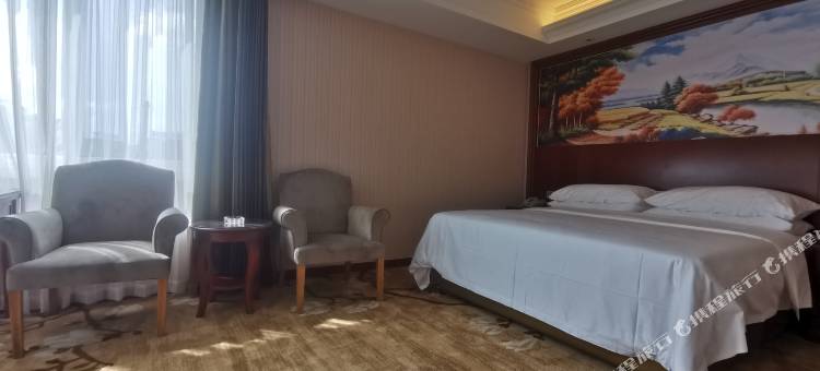 维也纳酒店(宁波北仑银泰城店)图片