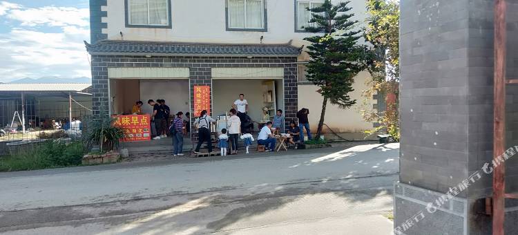 洱源茈碧南苑宾馆图片