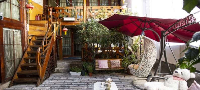 丽江束河陶居客栈图片