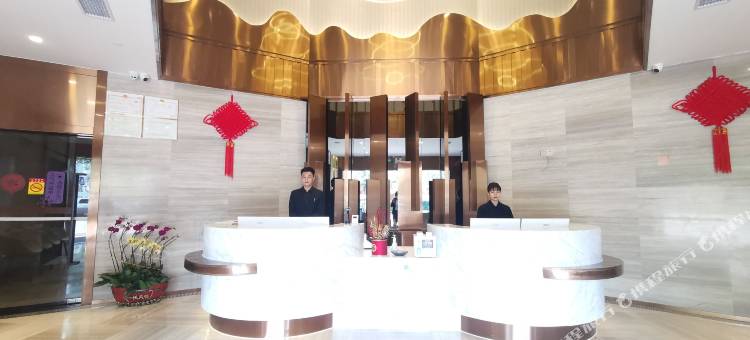 潮漫酒店(珠海香洲港日月贝大剧院店)图片