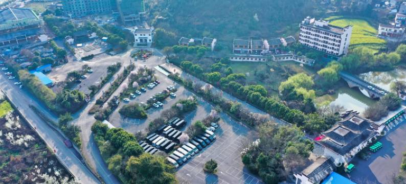 贞丰贵峰酒店图片