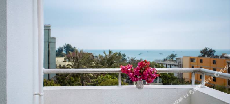 涠洲岛澜庭海景花园客栈(滴水丹屏沙滩店)图片