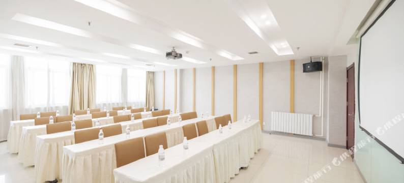 鑫季酒店(西安西稍门店)图片