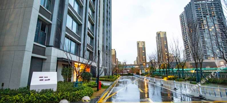 漫宿·影院公寓(龙湖星图恐龙园店)图片