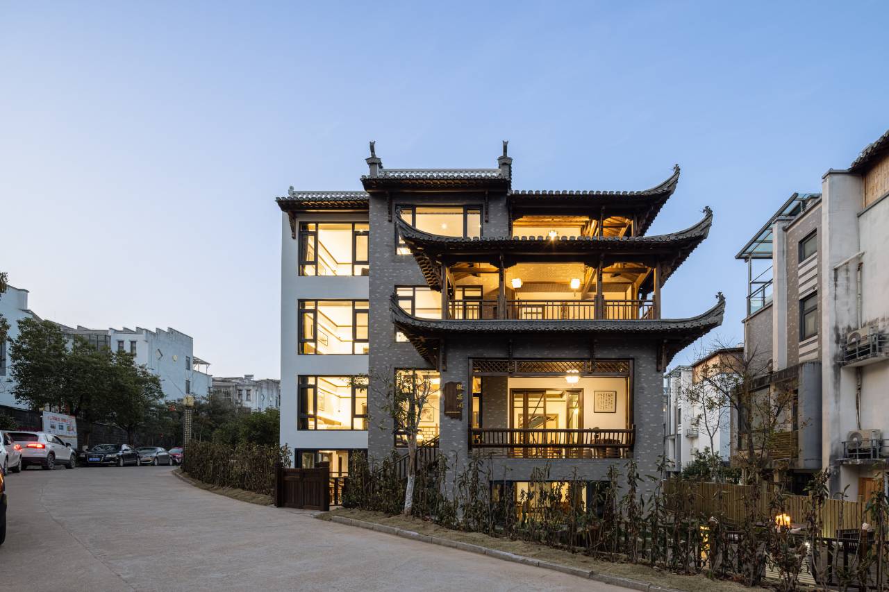 花筑·婺源徽遇阁民宿(县中心弦高古城店)图片