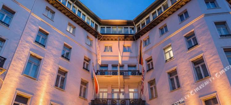 施瓦泽博克丽笙酒店(Radisson Blu Schwarzer Bock Hotel Wiesbaden)图片