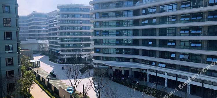圆滚滚酒店(衢州高铁站万达广场店)图片