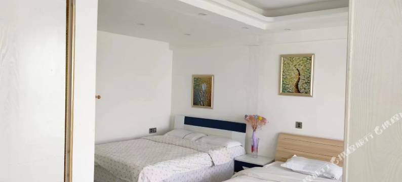 虫虫客栈(南阳理工店)图片