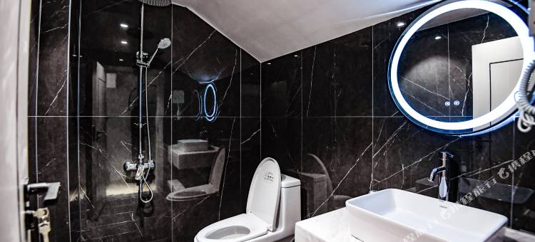 名利轻奢酒店(南岳大庙店)图片