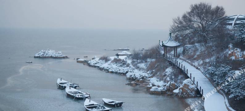 亿腾海景日出酒店(北戴河鸽子窝碧螺塔店)图片