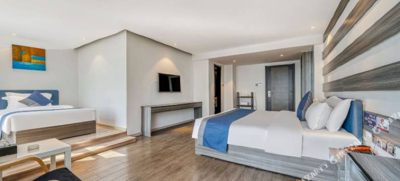 蓝调精品酒店(潍坊火车站泰华城店)图片